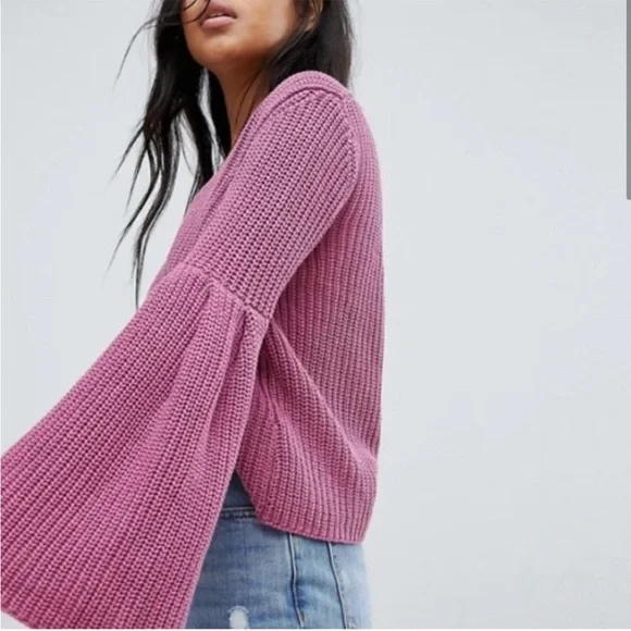 Free People Bell Sleeve Sweater Size S - Picture 2 of 7
